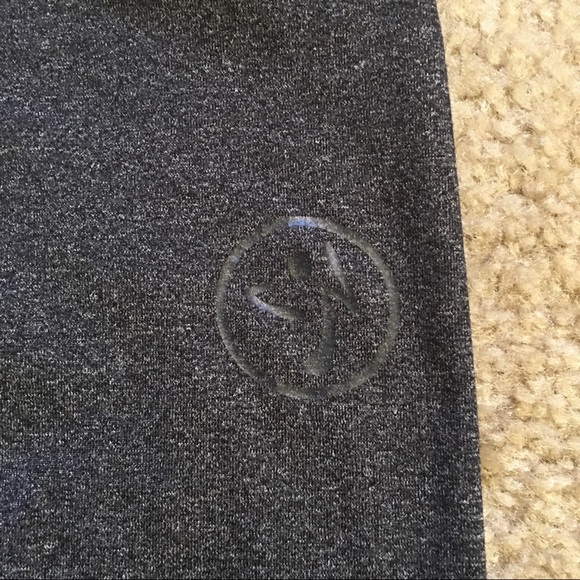 Zumba Fitness So Bootyful Capri Leggings in  Gray - Picture 8 of 13